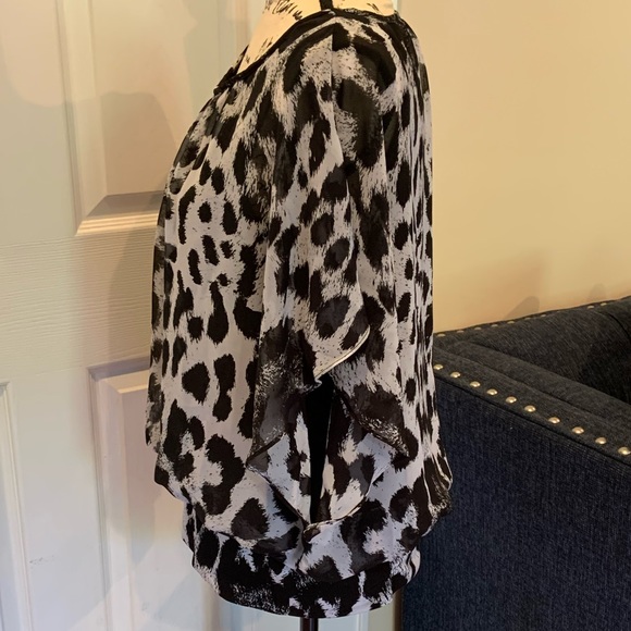 Blouson Blouse - Picture 2 of 5